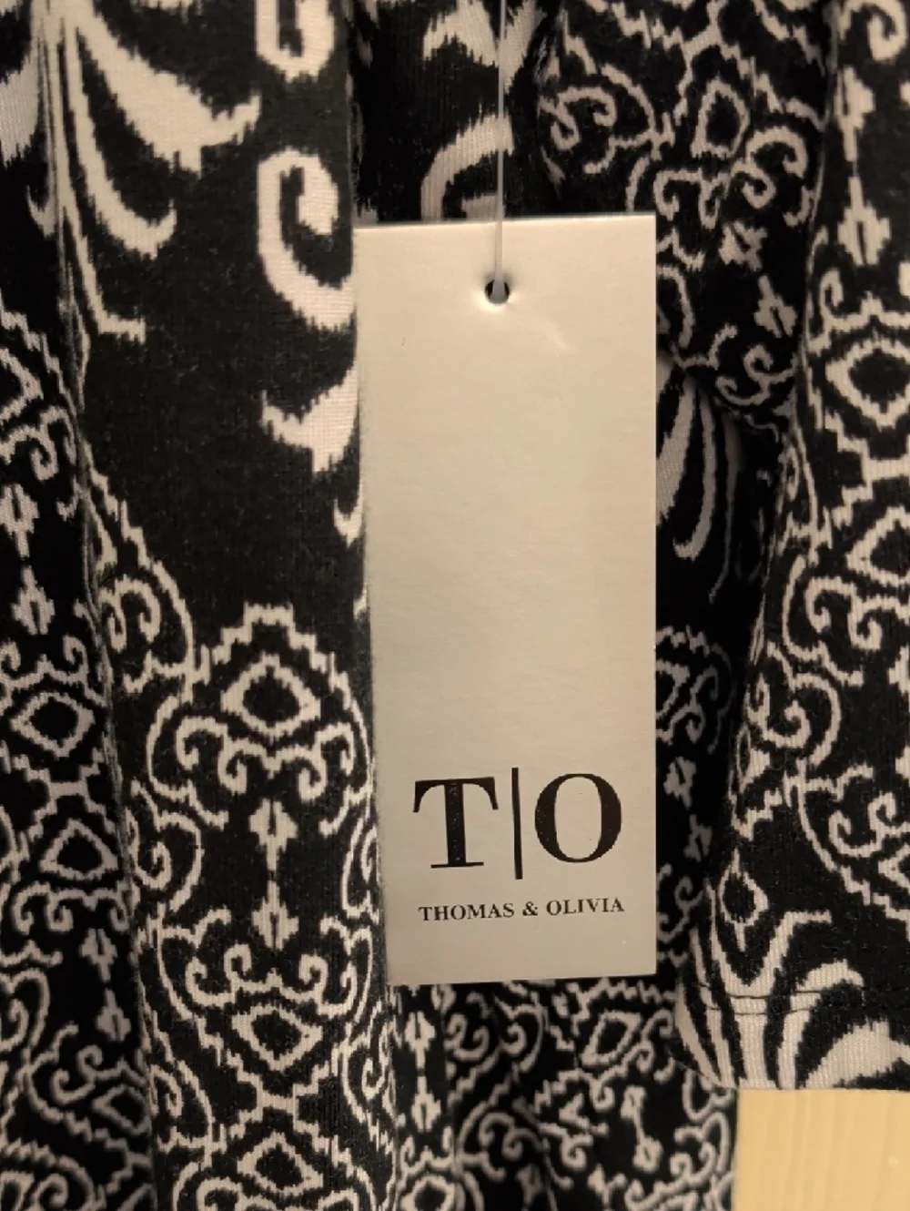 Thomas & Olivia Black & White Patterned Boho Tunic Top Women's 2X – NWT - Picture 3 of 6